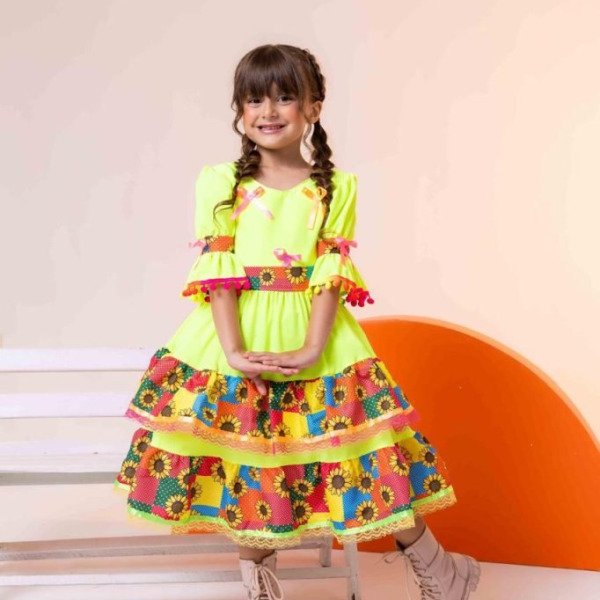 Vestido Junino Banana Club Luxo Roça Animada